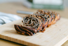 Load image into Gallery viewer, Vegan Babka (cinnamon/dark chocolate)