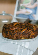 Load image into Gallery viewer, XL Round Babka
